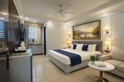 Hotel Tri Star @ Delhi Airport By Luxury Group