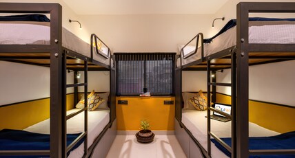 CoLiWo Un (Viman Nagar) Room Type - Cozy 4 Bed Mixed Dorm