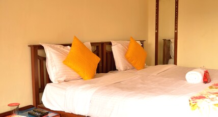 Sneh Deep Guest House Room Type - AC Double Room
