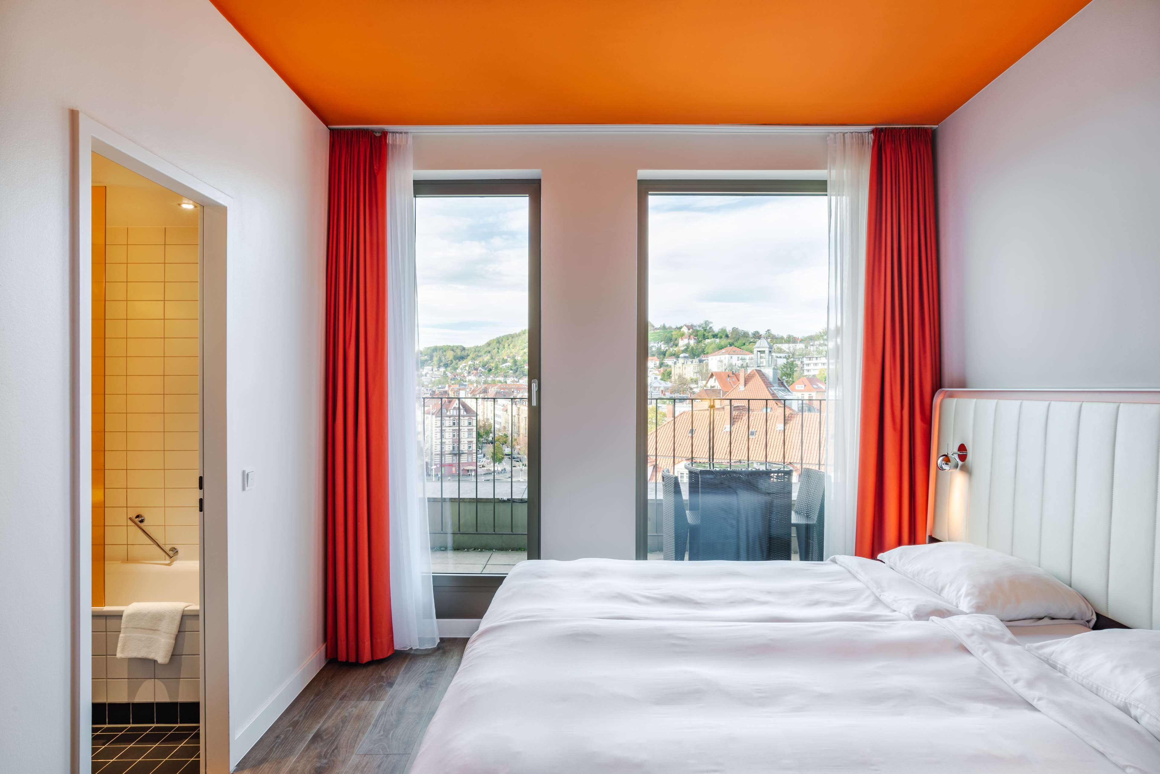 Park Inn by Radisson Stuttgart - Tap to explore photos