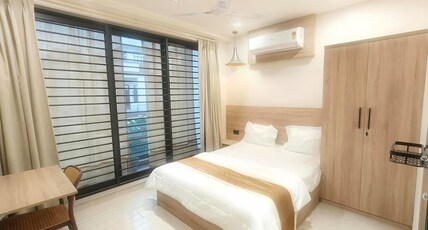 BTH HOMESTAY Room Type - Deluxe bedroom- 3