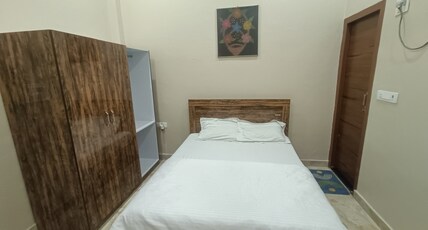 Hotel Shree Mayakunj Room Type - Bedroom 2