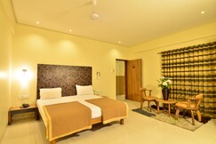 Hotel Tiranga Residency