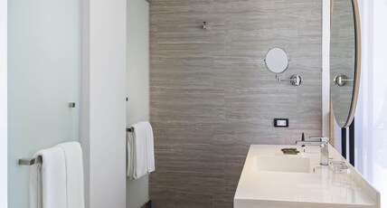 Novotel Chiangmai Nimman Journeyhub Room Type - Superior Twin beds with Balcony
