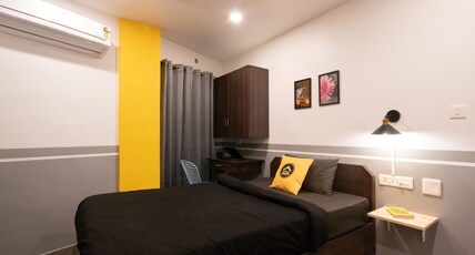 The Hosteller Fort Kochi Room Type - Standard Single Room with Balcony