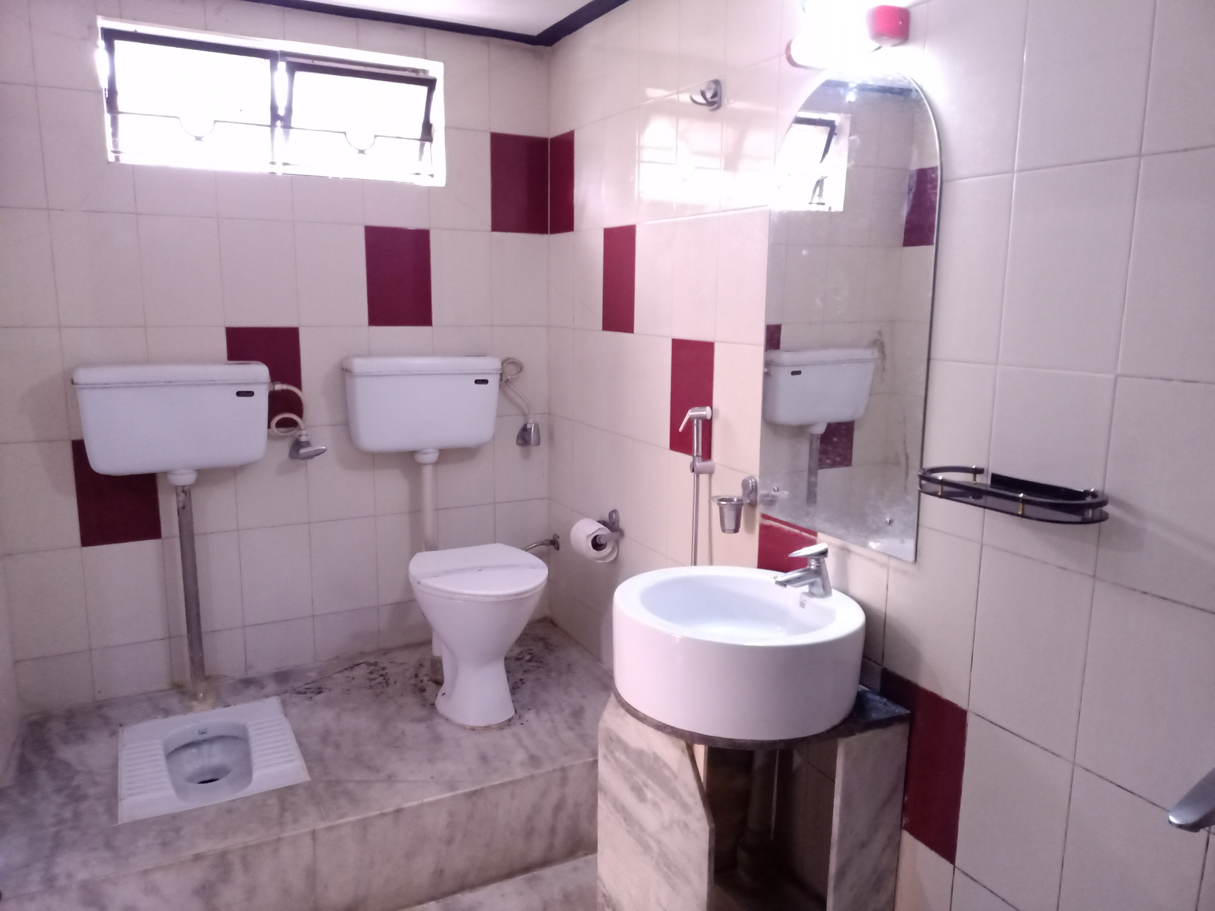 Hotel Shivam - Tap to explore photos