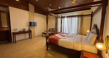 Nirvana Eco & Agro Resort Room Type - Regal With Bathtub - Pure Veg