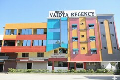 HOTEL VAIDYA REGENCY AND MANUHAR RESTAURANT