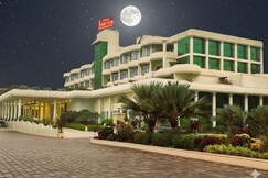 Hotel Babylon International