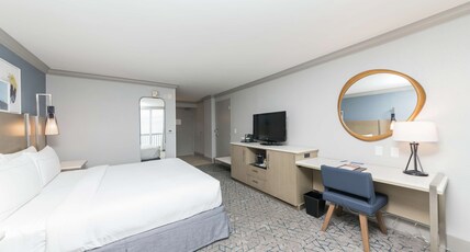 Hilton Melbourne Beach Oceanfront Room Type - 1K OCNFNT MOB HEAR ACC TUB