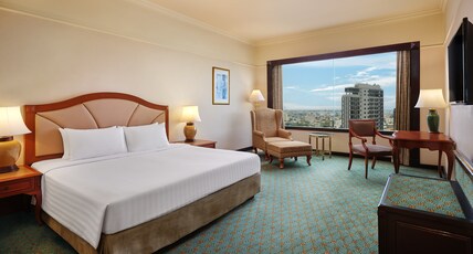 Jubilee Prestige Hotel Ratchadapisek Room Type - Deluxe Guest room, 1 King, City view
