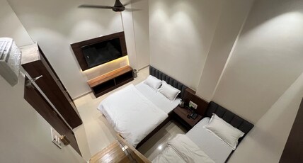 Mahant Ji Residency Room Type - Family Luxury Room