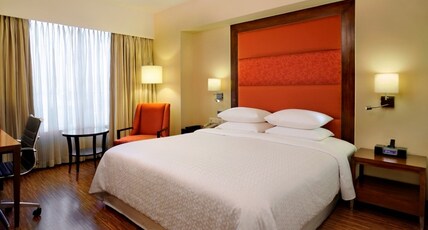 Four Points By Sheraton Ahmedabad Room Type - Superior King
