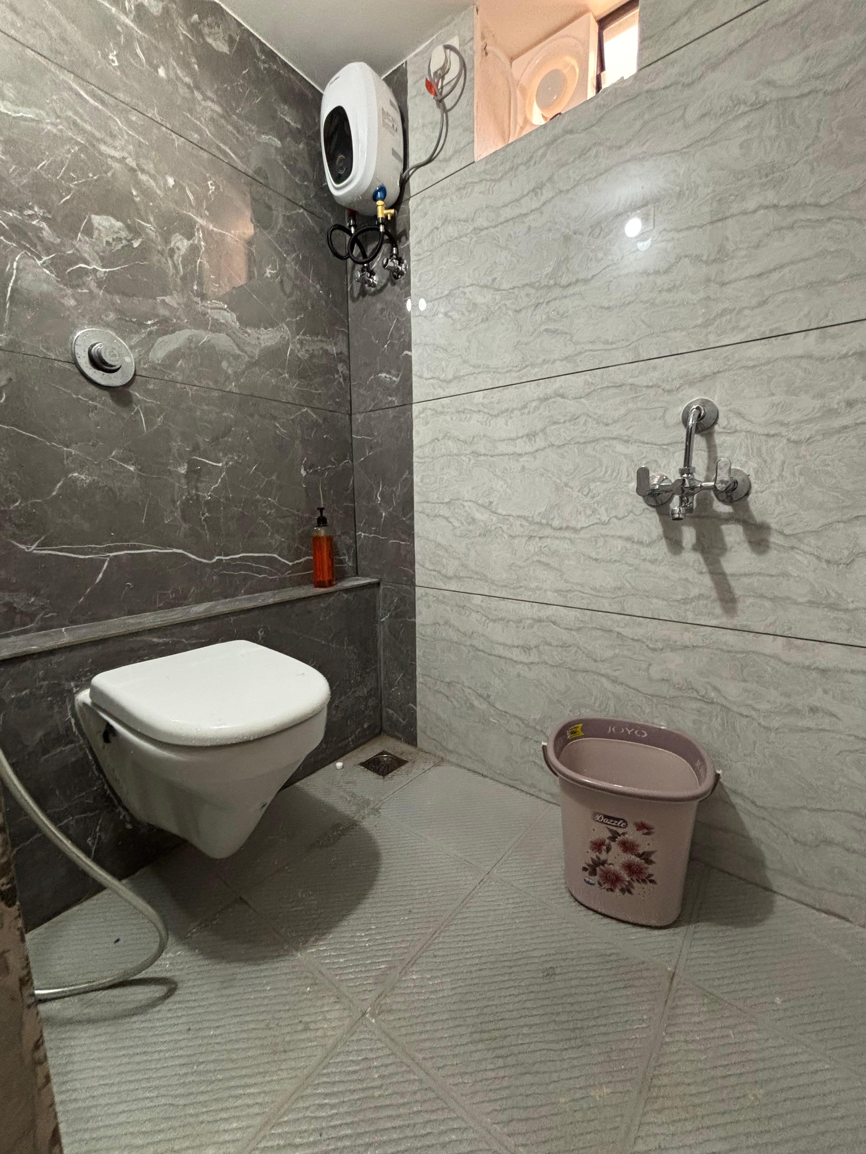 Laasya Homes YK1 - Comfortable family friendly stay - Tap to explore photos