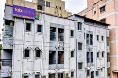 FabHotel SRH - Nr. Rajiv Gandhi Infotech Park
