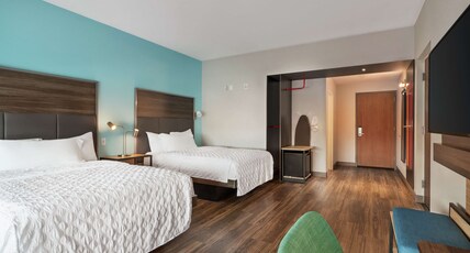 Tru by Hilton Ringgold, GA Room Type - 2 QN HEARING ACCESSIBLE