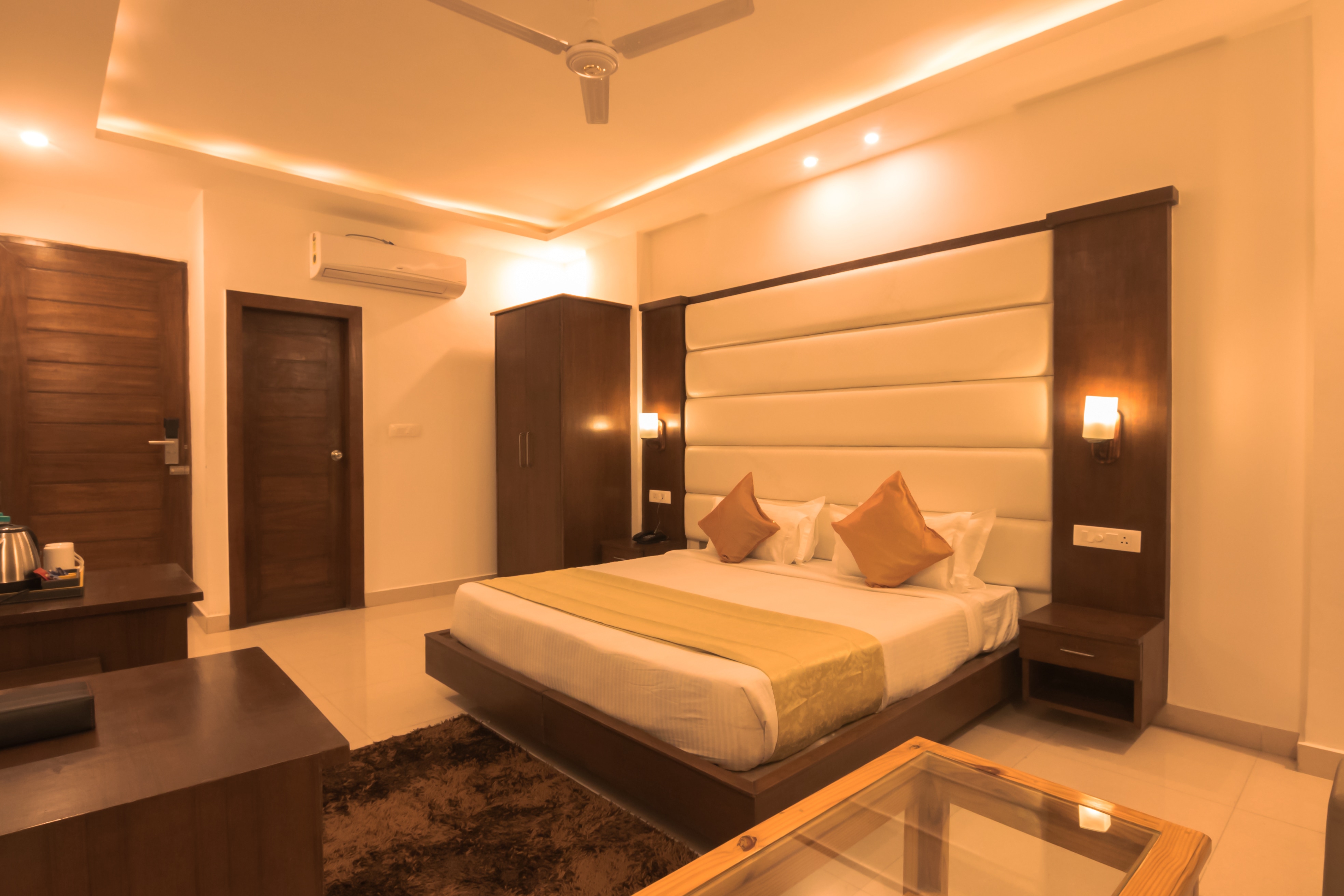 Hotel Bliss Ganga Tapovan - Tap to explore photos