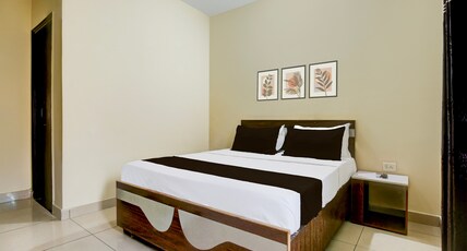 Hotel O WATER FRONT Room Type - Classic