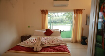 Lake Chill Resort Room Type - Four Bed Nature view Cottage Lake Chill Resort Room Type - Four Bed Nature view Cottage