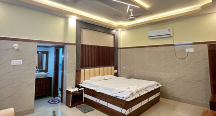 Sun View Resort Room Type - DELUXE SIDE SEA FACING 2 BED