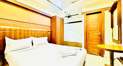 HALF MOON GRAND Room Type - Deluxe Room