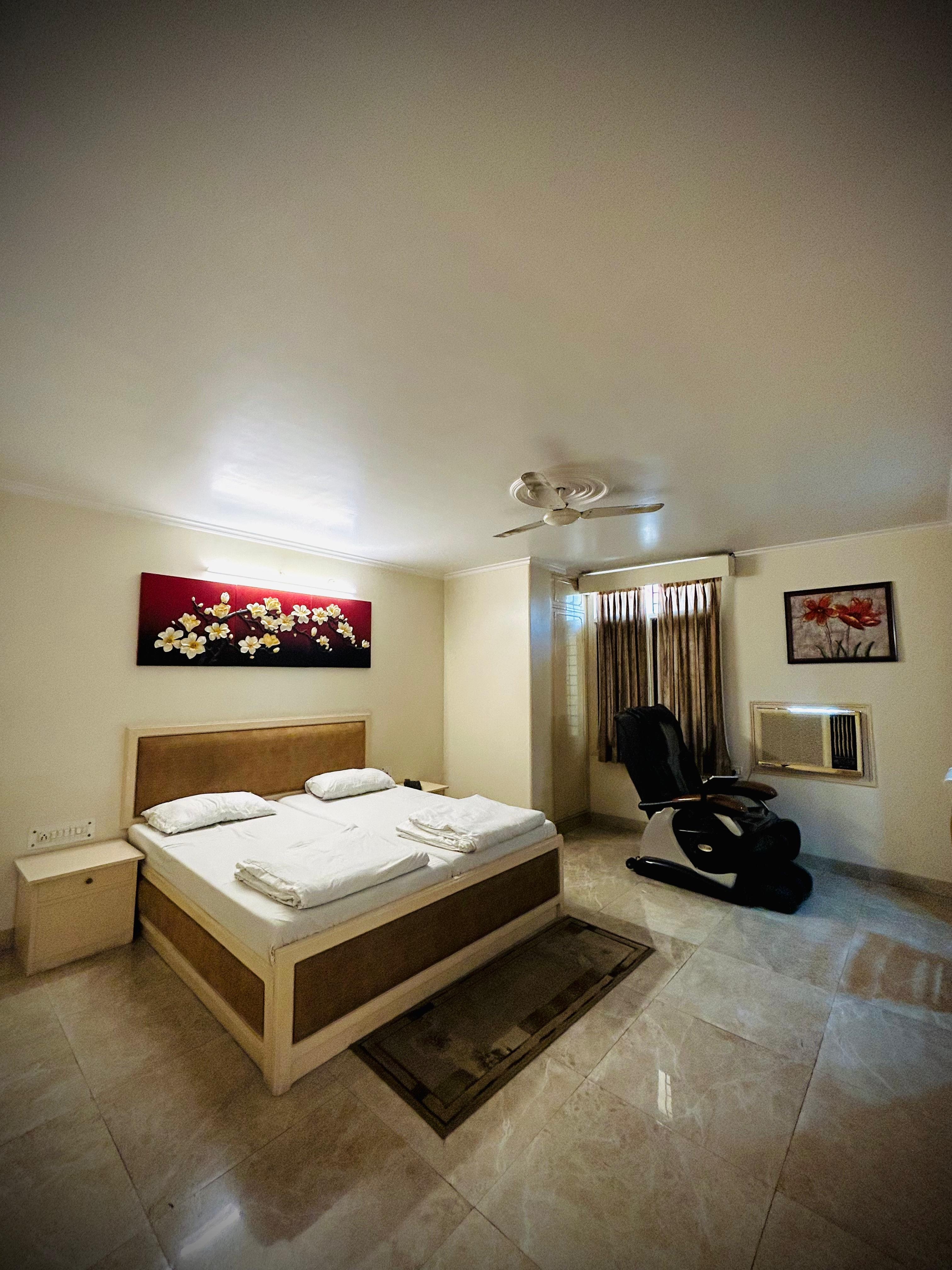 Hotel Mayur Deluxe - Tap to explore photos