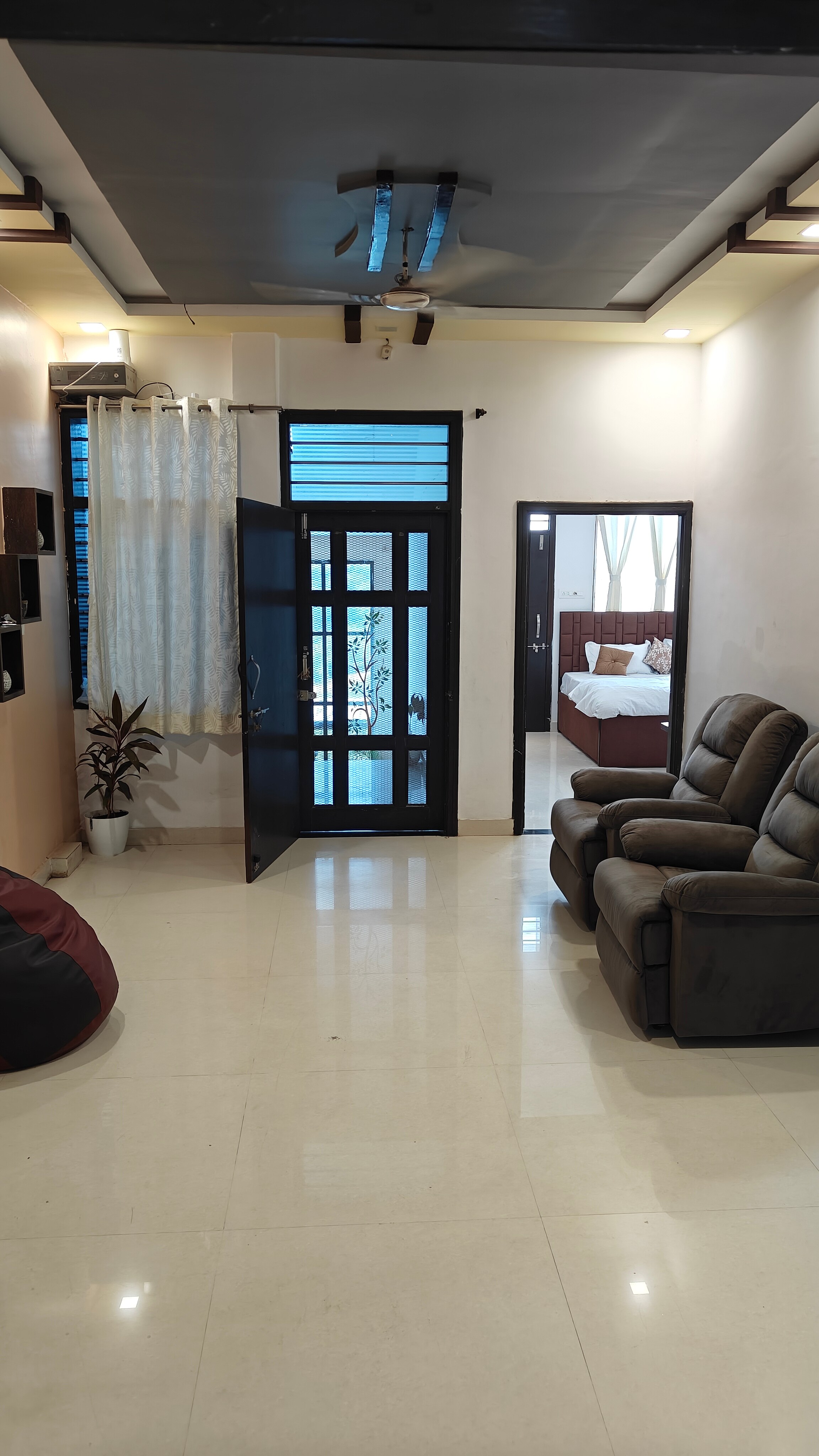 Staysta The Home Stay - Tap to explore photos