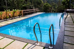 Vythiri Gold Pool Villa