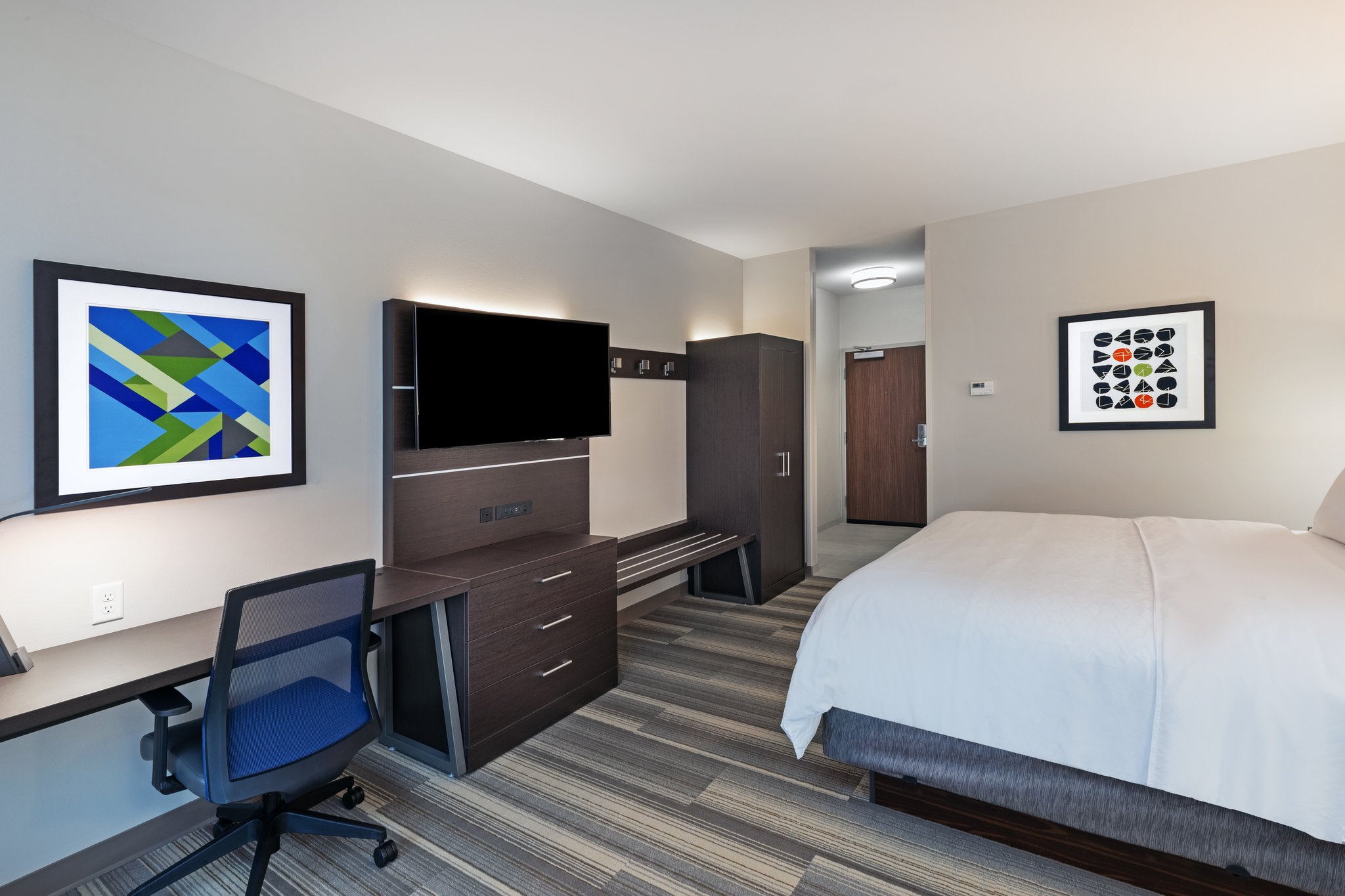 Holiday Inn Express & Suites Purcell - Tap to explore photos