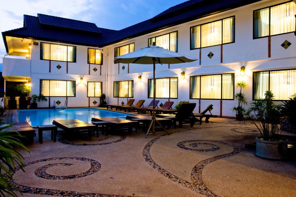 Eurana Boutique Hotel - Tap to explore photos