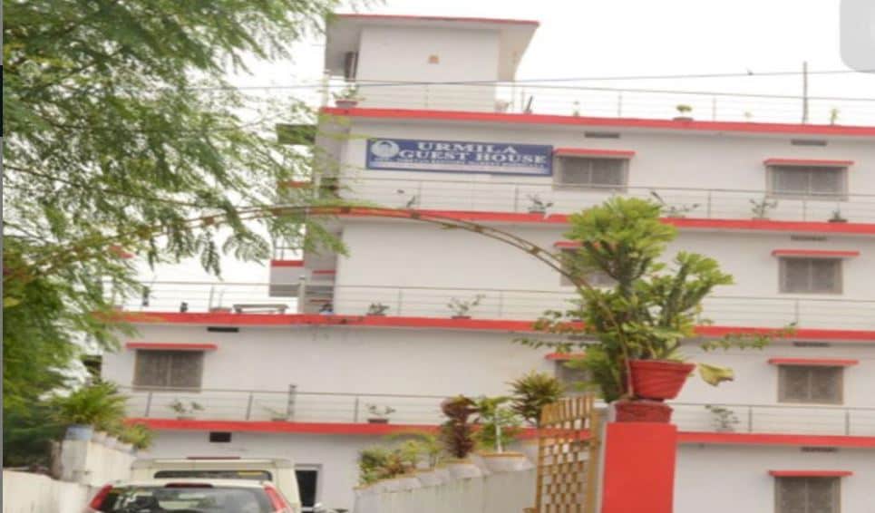 Urmila Guest House - Tap to explore photos