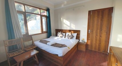 Fair lawns Homestay Room Type - Deluxe room