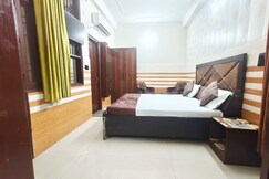 VATS VILLA : Feels like Home & Facilitates like Hotel