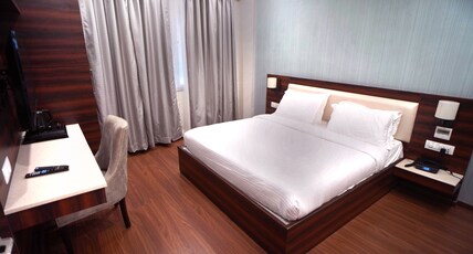Sai Maa Hotel Room Type - Suite Room