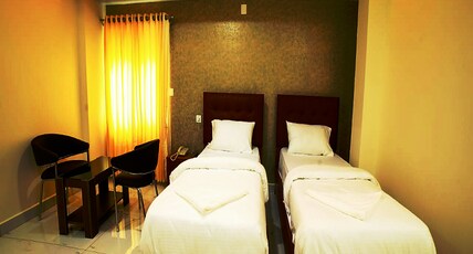 Hotel Jaya Grand Room Type - Deluxe Room