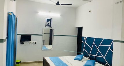 Valiyaparambil Residency Room Type - Deluxe Room Non-Ac