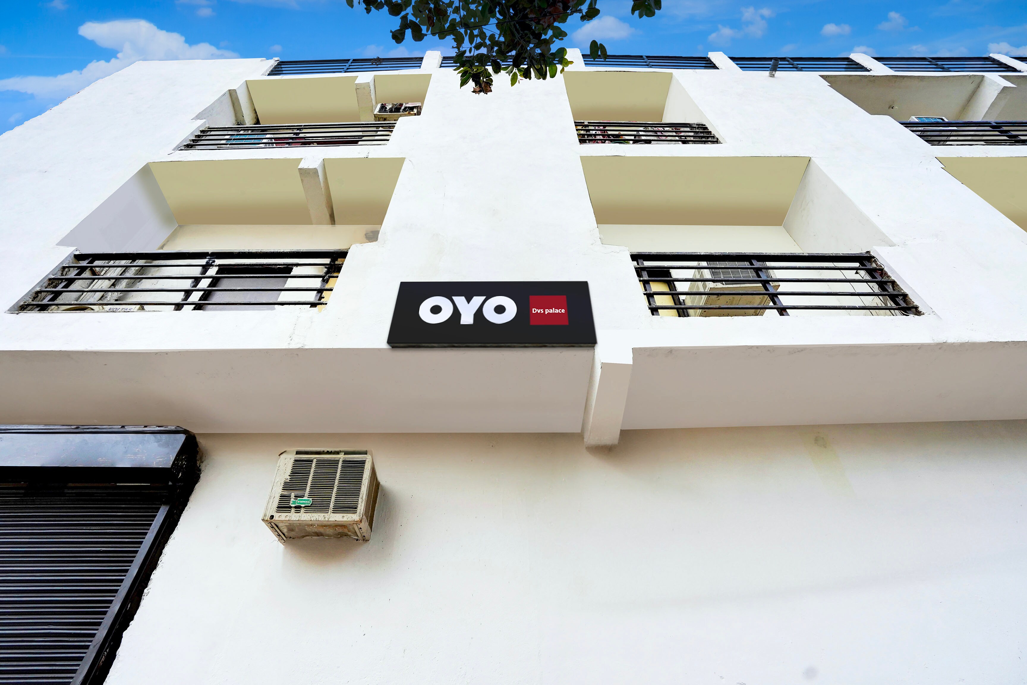 Hotel O Dvs Palace - Tap to explore photos