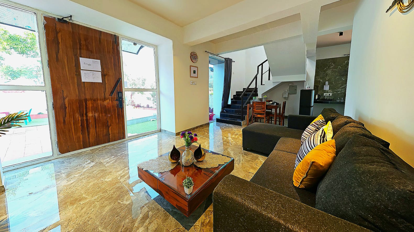 Ventara - Tap to explore photos