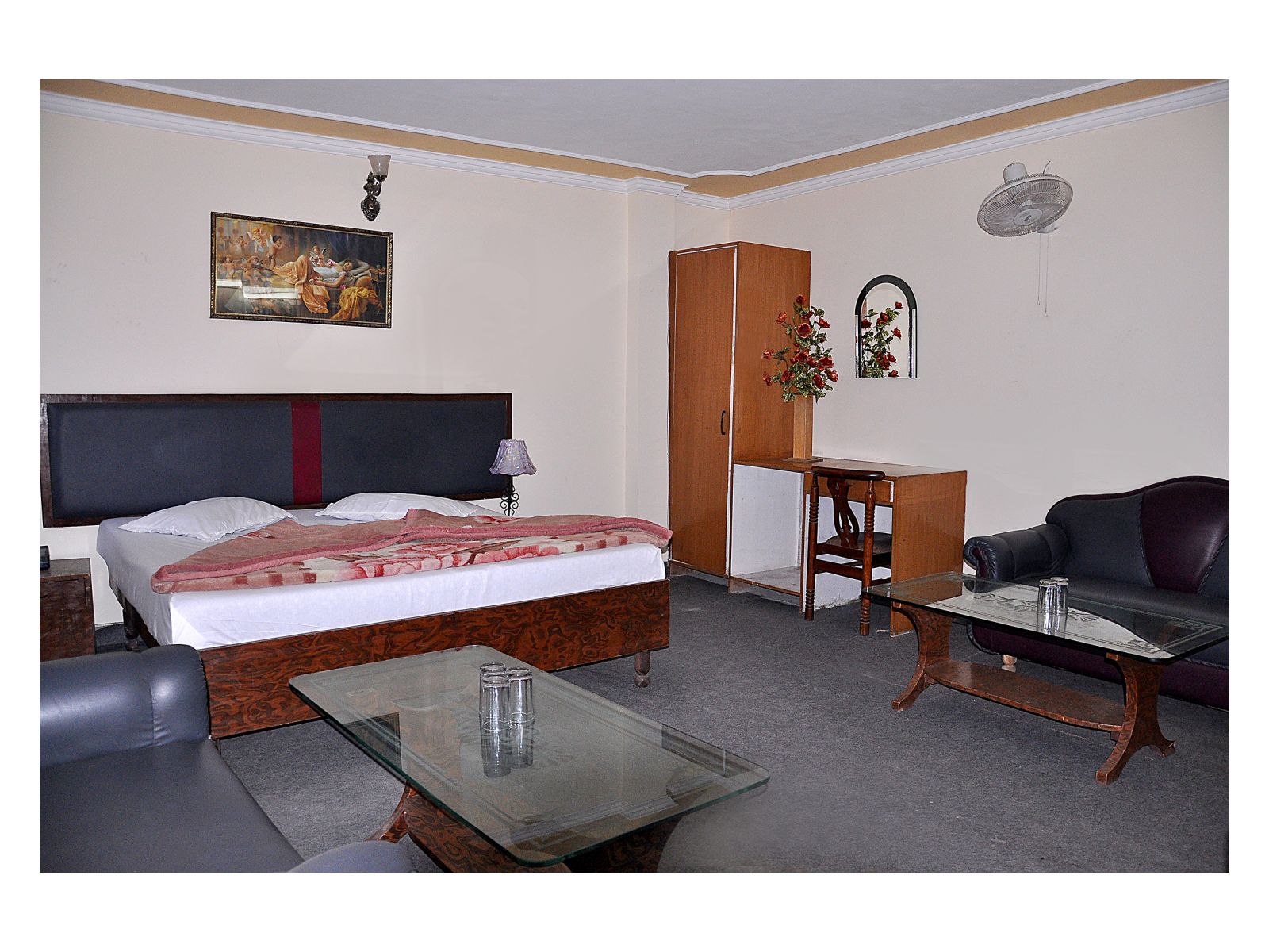 Sohal Hotel & Resort - Tap to explore photos