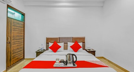 Hotel O by OYO Star Plaza Room Type - Classic