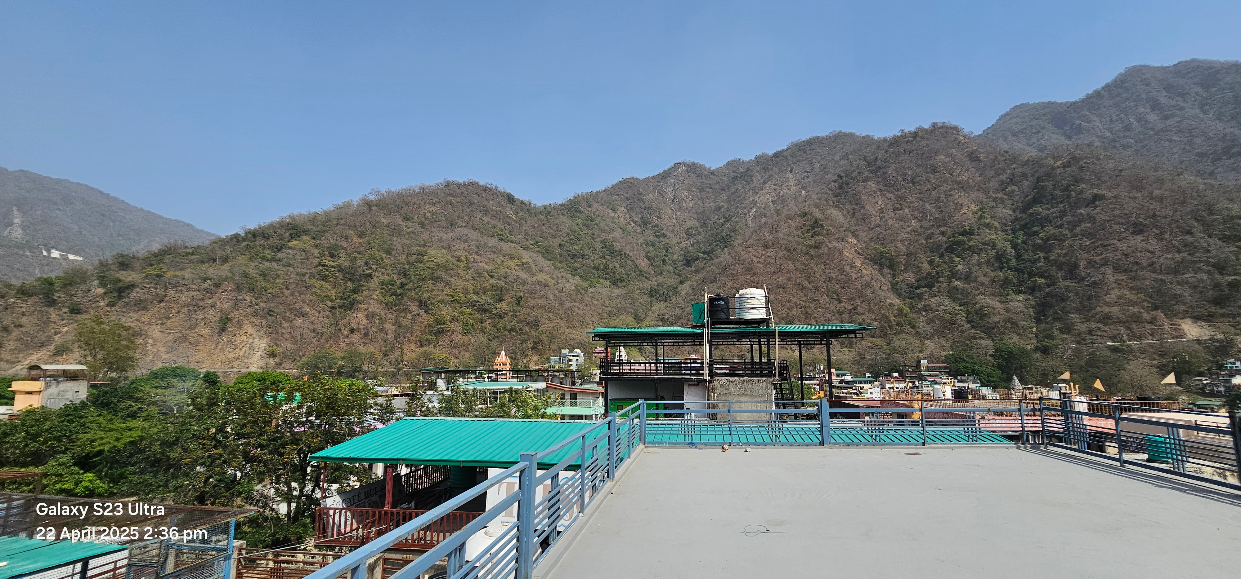 Hotel Dev - Tap to explore photos