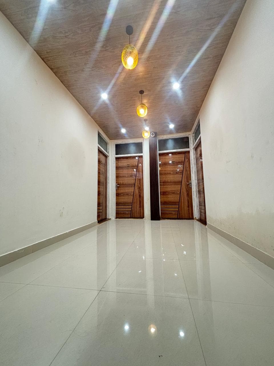Aangan Guest House - Tap to explore photos