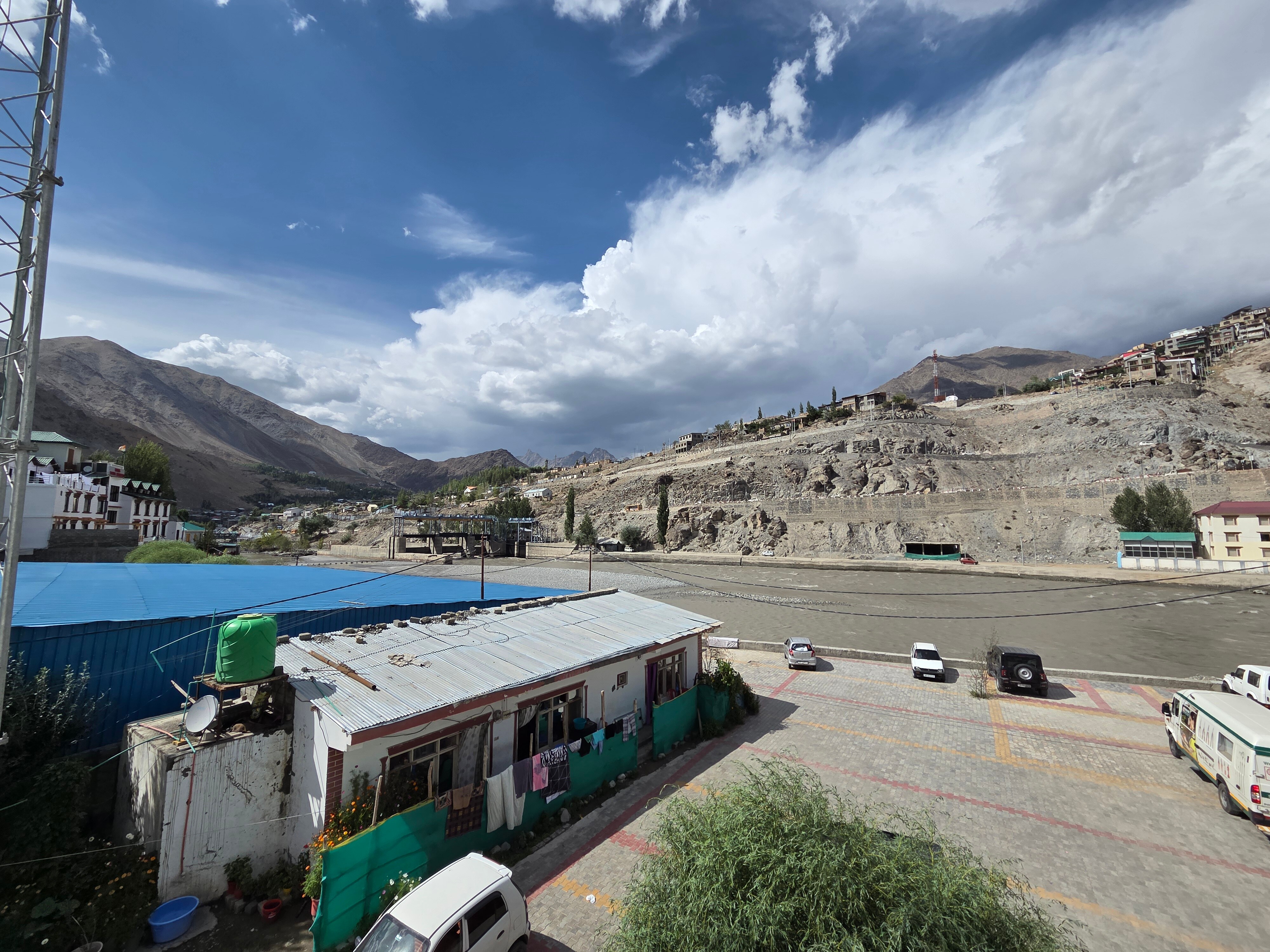 Hotel Suru View - Tap to explore photos