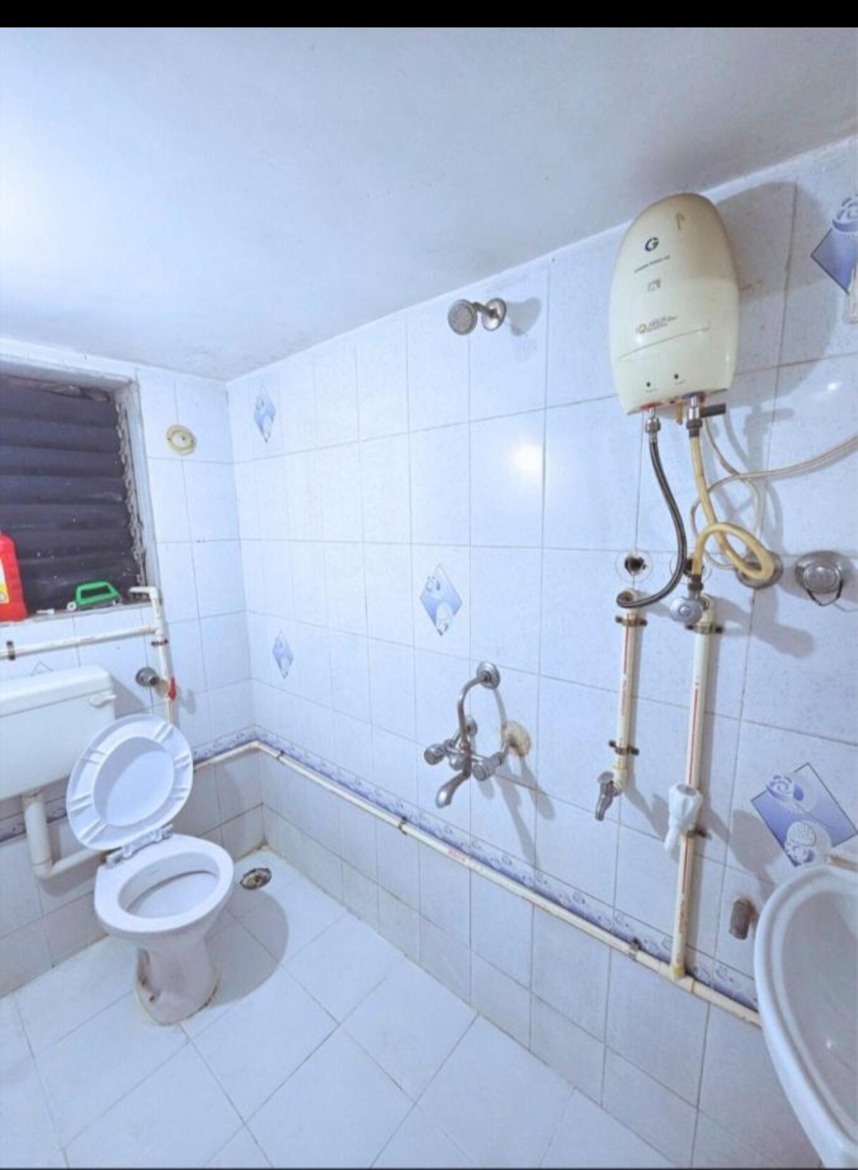 2bhk apartment - Tap to explore photos