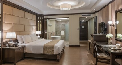 Henann Lagoon Resort Room Type - Suite Room with Direct Pool Access Henann Lagoon Resort Room Type - Suite Room with Direct Pool Access