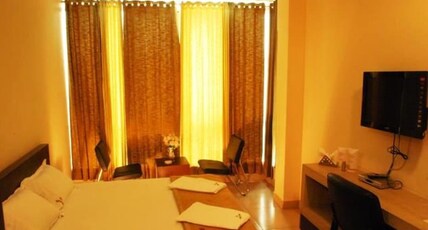 Hotel Maya Inn Room Type - Corporate Room