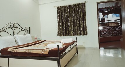 Hotel Arya Room Type - Cottage Room Non A/c.