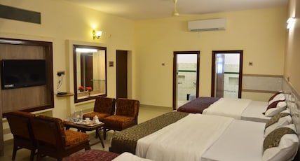 Hotel Kaveri By Prasad Hospitality Room Type - 6 Bed Family Suite Room (6 Member) Hotel Kaveri By Prasad Hospitality Room Type - 6 Bed Family Suite Room (6 Member)
