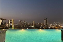 Photos of Luxury Skyline Studio Rooftop Pool Balcony
