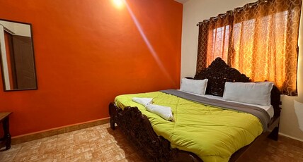 Tulshi Chhaya Guest House Room Type - Deluxe room